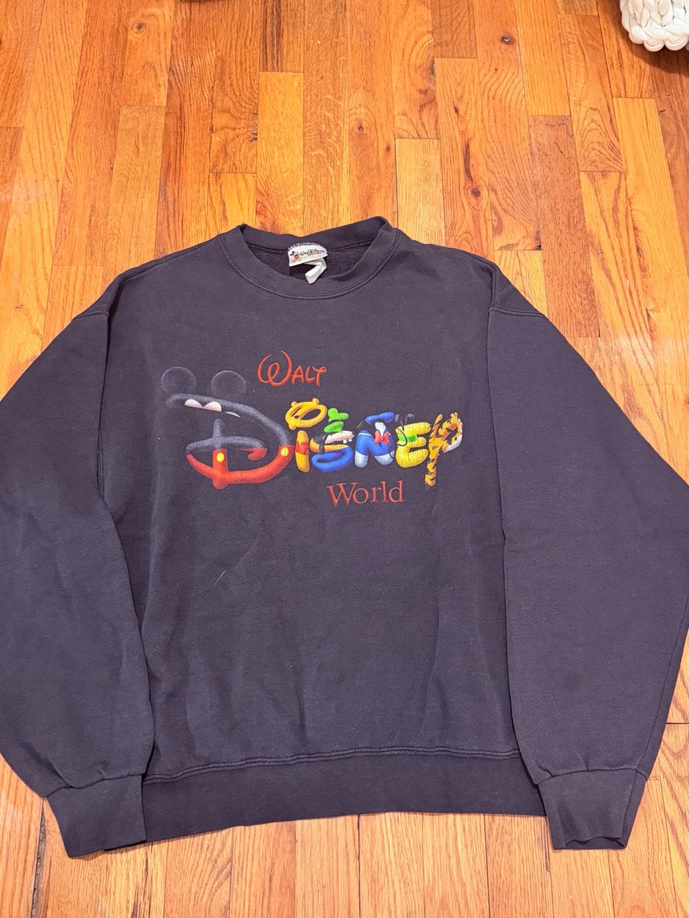 Vintage Disney Black Crewneck Sweatshirt
